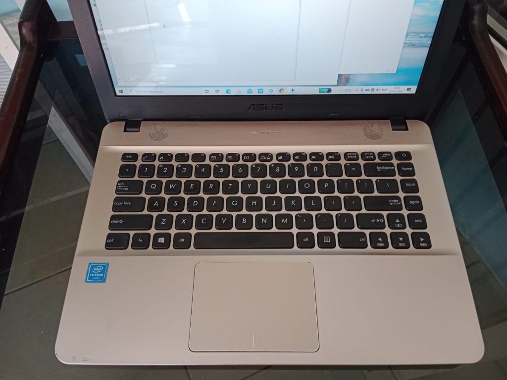 Jual Beli Laptop Bekas Second di Jakarta